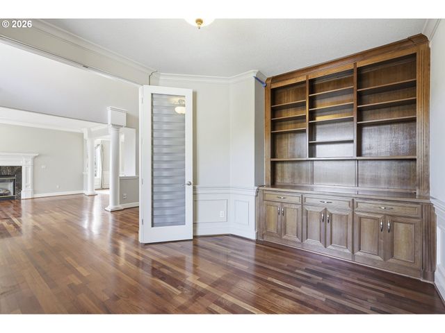 2337 Nw PINNACLE Dr, Portland, OR 97229