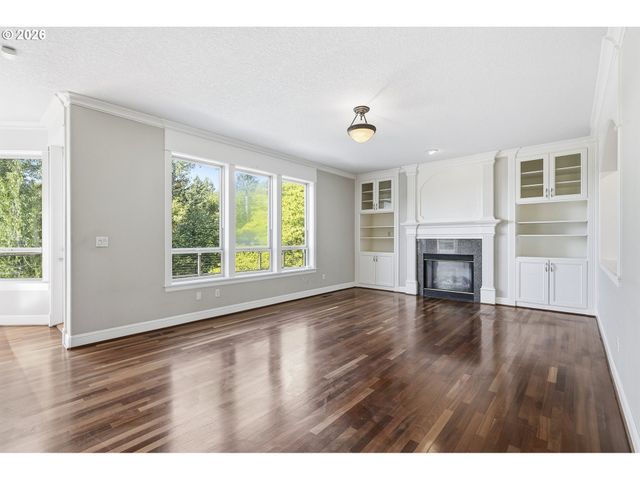 2337 Nw PINNACLE Dr, Portland, OR 97229