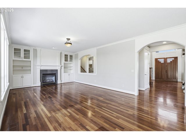 2337 Nw PINNACLE Dr, Portland, OR 97229