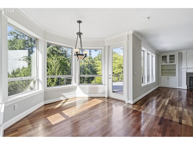 2337 Nw PINNACLE Dr, Portland, OR 97229