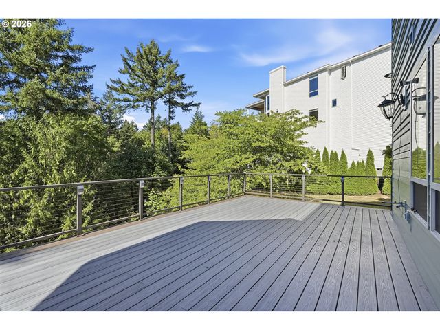 2337 Nw PINNACLE Dr, Portland, OR 97229