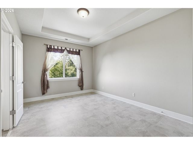 2337 Nw PINNACLE Dr, Portland, OR 97229