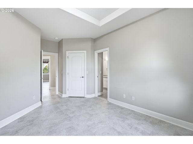 2337 Nw PINNACLE Dr, Portland, OR 97229