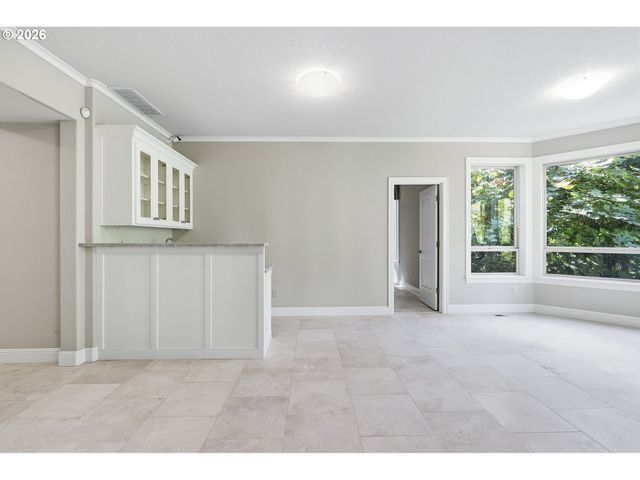 2337 Nw PINNACLE Dr, Portland, OR 97229