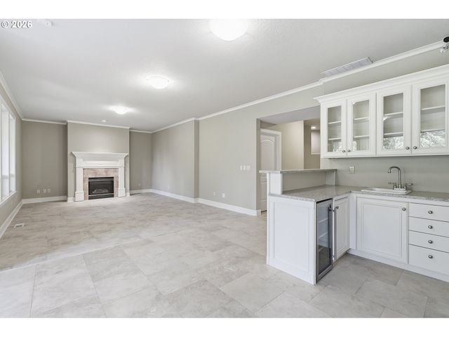 2337 Nw PINNACLE Dr, Portland, OR 97229