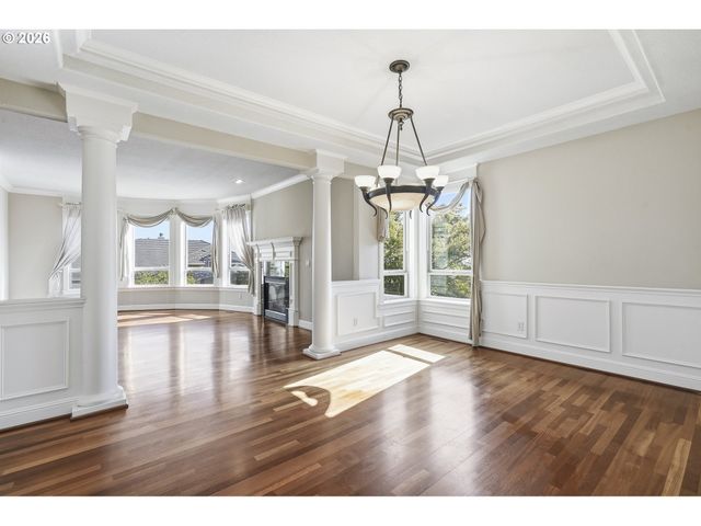 2337 Nw PINNACLE Dr, Portland, OR 97229