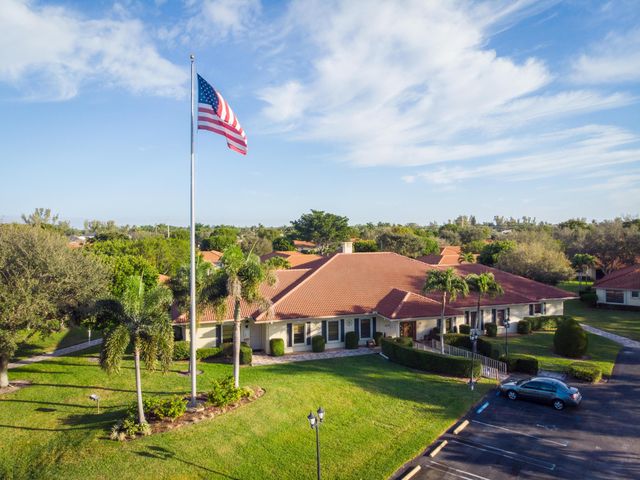 4450 Nutmeg Tree Lane B, Boynton Beach, FL 33436