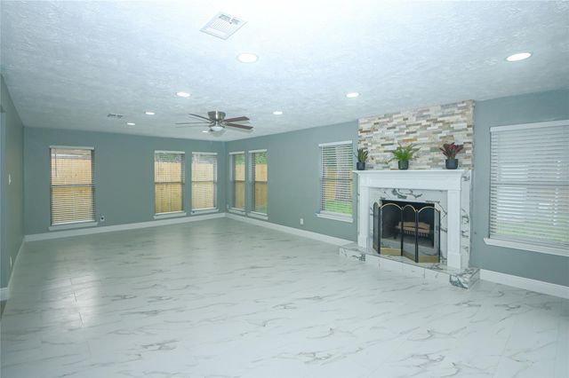 7522 Jackwood Street, Houston, TX 77074