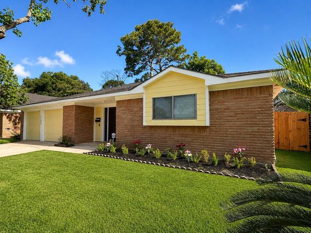 7522 Jackwood Street, Houston, TX 77074
