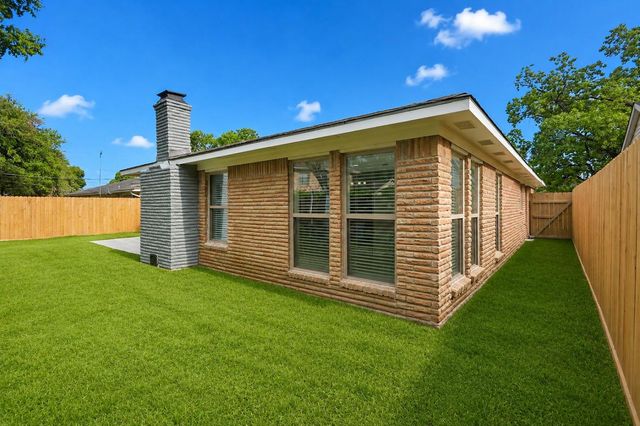 7522 Jackwood Street, Houston, TX 77074