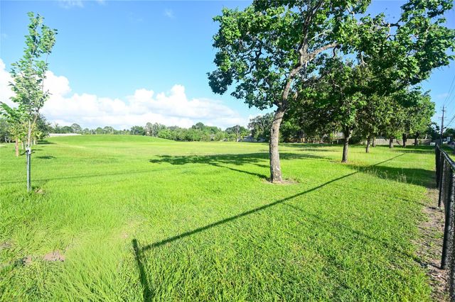 7522 Jackwood Street, Houston, TX 77074