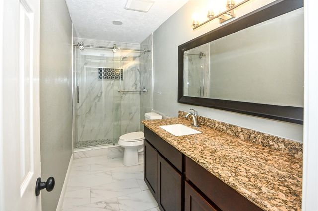 7522 Jackwood Street, Houston, TX 77074