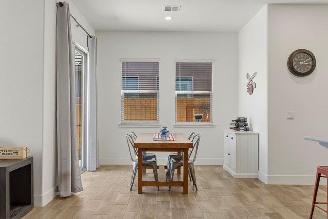 1661 Castlerock Drive, Hollister, CA 95023