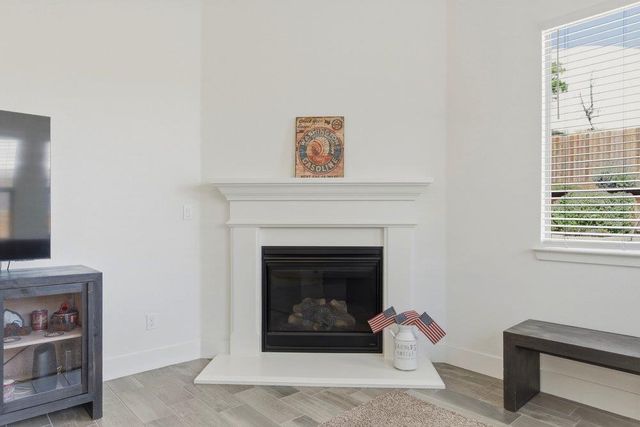 1661 Castlerock Drive, Hollister, CA 95023
