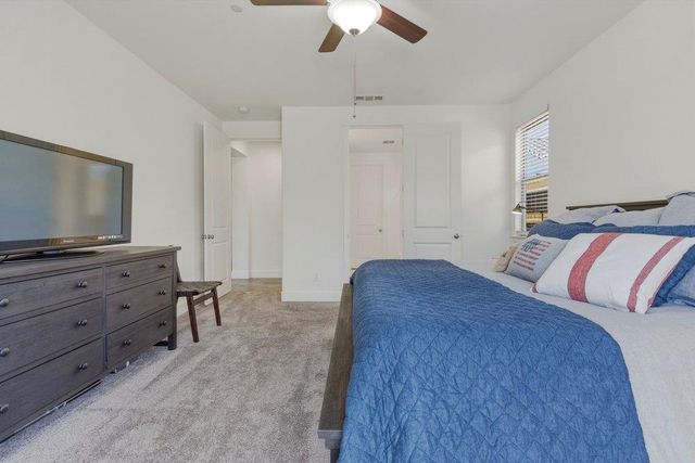 1661 Castlerock Drive, Hollister, CA 95023