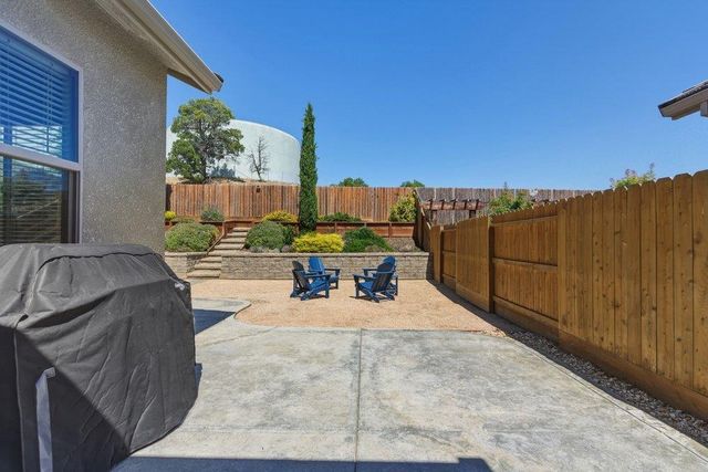 1661 Castlerock Drive, Hollister, CA 95023