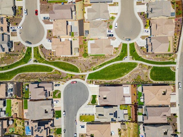 1661 Castlerock Drive, Hollister, CA 95023