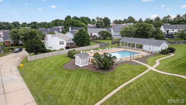 1801 Florine Boulevard A, St Charles, MO 63303