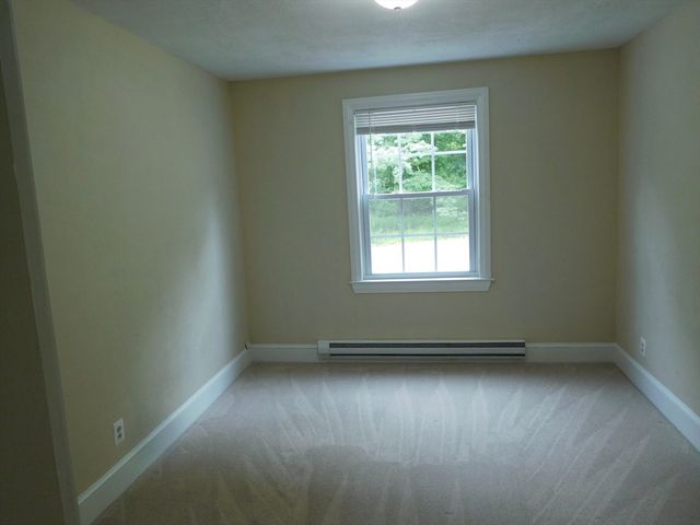 80 Carmel Road 5, Andover, MA 01810