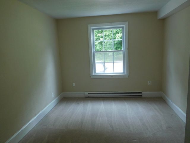 80 Carmel Road 5, Andover, MA 01810