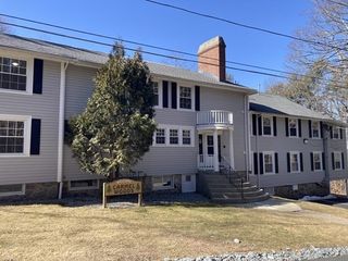 80 Carmel Road 5, Andover, MA 01810
