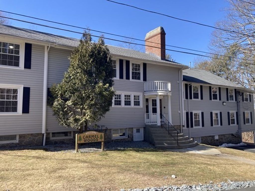 80 Carmel Road 5, Andover, MA 01810
