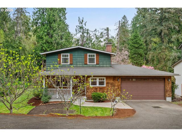 3823 Se ALDERCREST Rd, Milwaukie, OR 97222