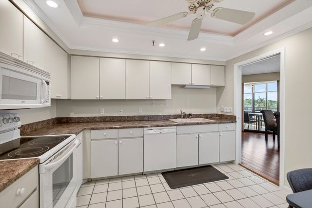 16032 LOMOND HILLS Trail 156, Delray Beach, FL 33446
