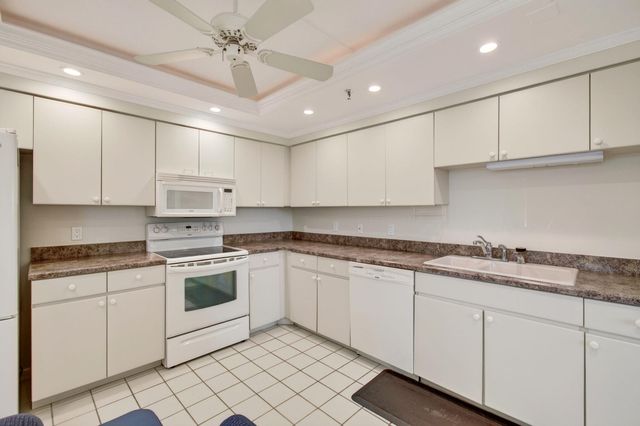 16032 LOMOND HILLS Trail 156, Delray Beach, FL 33446
