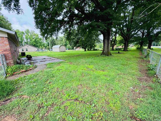 10 Quapaw Trail, Jacksonville, AR 72076