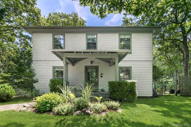 28 Wolf Way, East Hampton, NY 11937