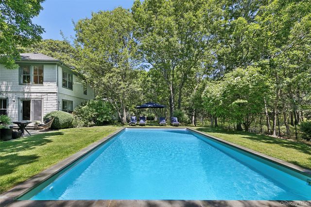 28 Wolf Way, East Hampton, NY 11937