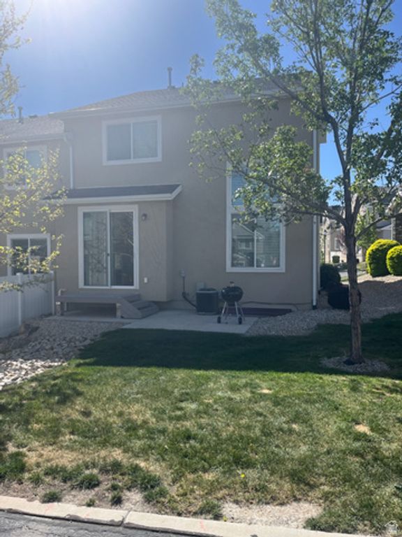 Image 36 of property listing at 4432 W HILL SHADOW WAY, Herriman, UT 84096