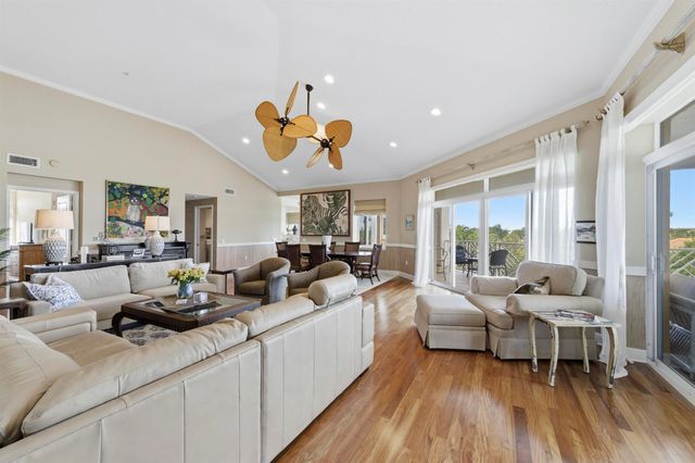 309 E Ocean Avenue 306, Lantana, FL 33462