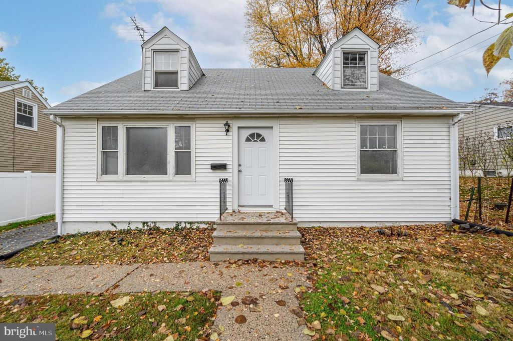 708 NATHAN HALE AVE, Trenton, NJ 08648