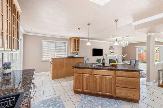 2698 Kendrick Circle, San Jose, CA 95121