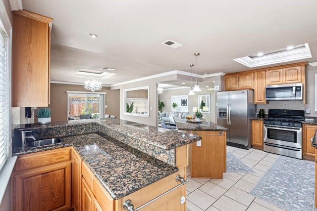 2698 Kendrick Circle, San Jose, CA 95121