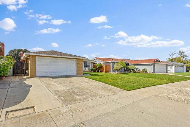 2698 Kendrick Circle, San Jose, CA 95121