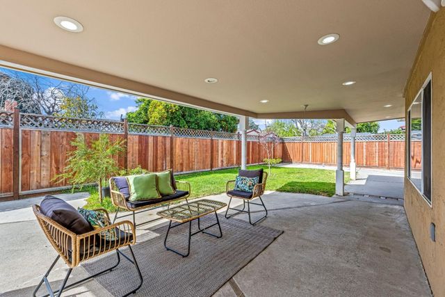 2698 Kendrick Circle, San Jose, CA 95121