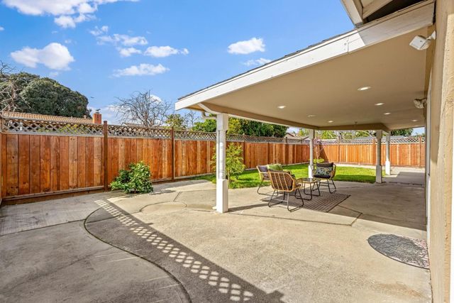 2698 Kendrick Circle, San Jose, CA 95121