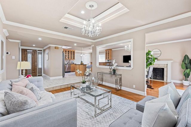 2698 Kendrick Circle, San Jose, CA 95121