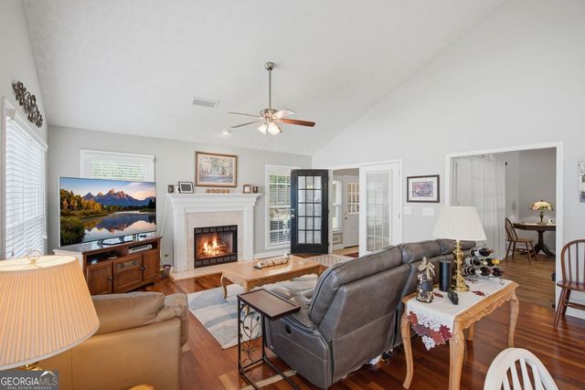 5780 Newberry Point Drive, Flowery Branch, GA 30542