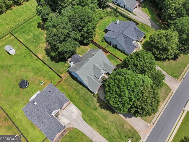 5780 Newberry Point Drive, Flowery Branch, GA 30542