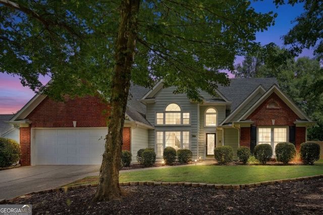 5780 Newberry Point Drive, Flowery Branch, GA 30542