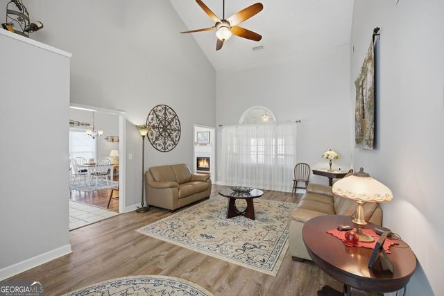 5780 Newberry Point Drive, Flowery Branch, GA 30542