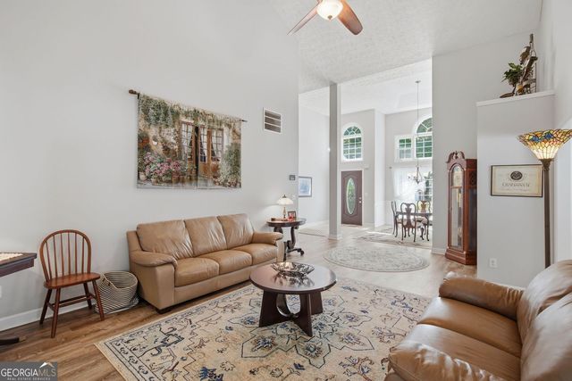 5780 Newberry Point Drive, Flowery Branch, GA 30542