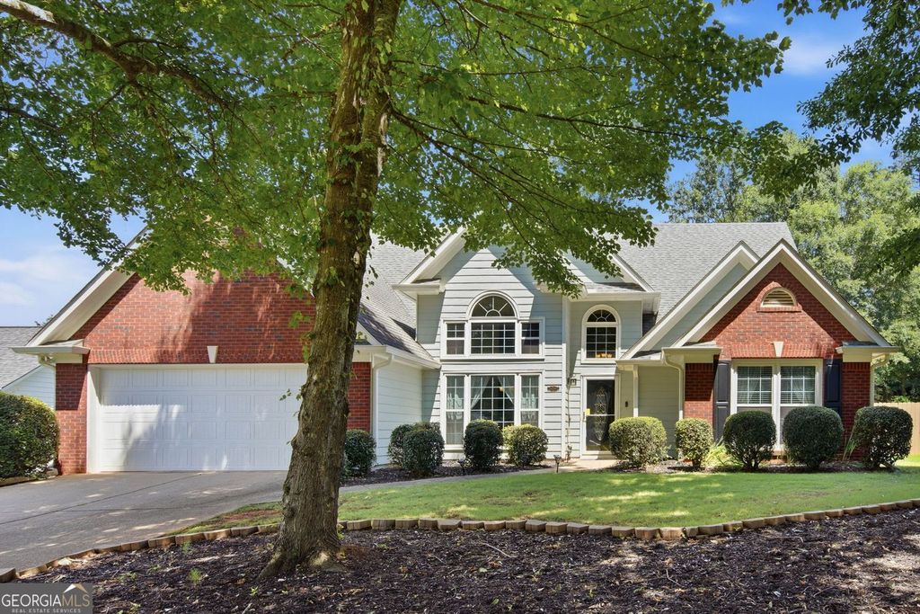 5780 Newberry Point Drive, Flowery Branch, GA 30542