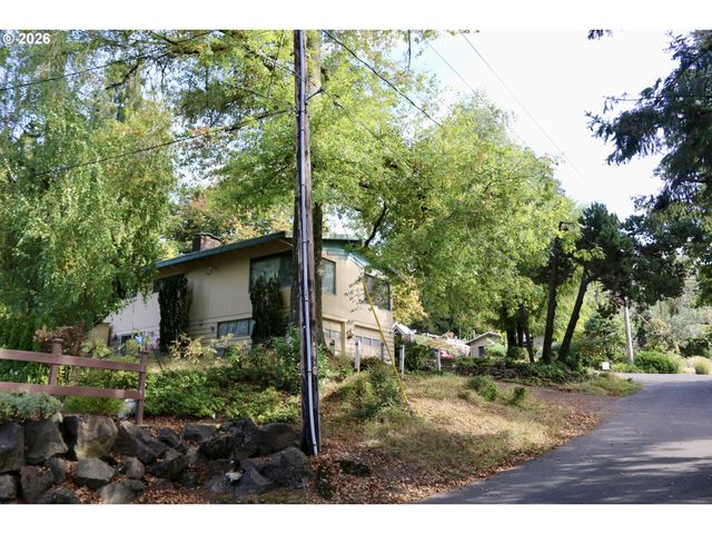7137 Sw 32ND Ave, Portland, OR 97219