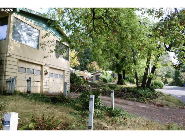 7137 Sw 32ND Ave, Portland, OR 97219