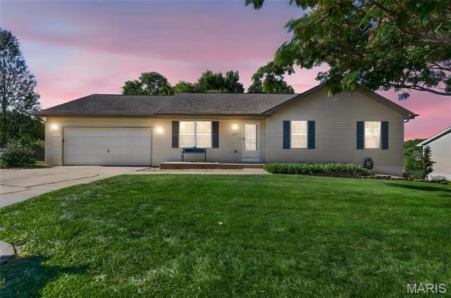 808 Northridge Drive, Marthasville, MO 63357
